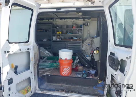 2006 Chevrolet Express Work Van from USA, damaged, VIN 1GCGG25V761239803